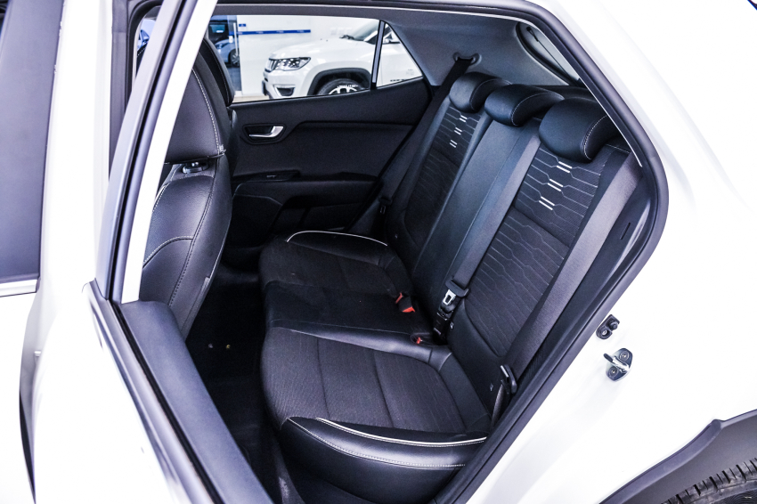 KIA STONIC 1.0 TGDI MHEV SX AUTOMÁTICO 21