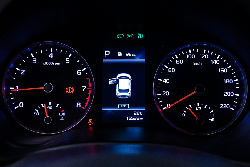 KIA STONIC 1.0 TGDI MHEV SX AUTOMÁTICO 12