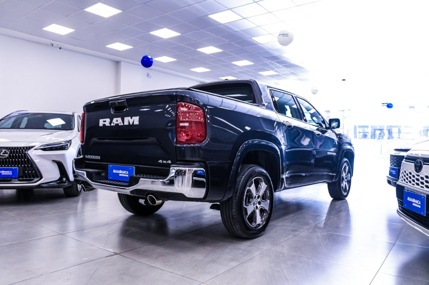 Ram RAMPAGE 2.0 HURRICANE 4 TURBO GASOLINA LARAMIE 4X4 AUTOMÁTICO 10