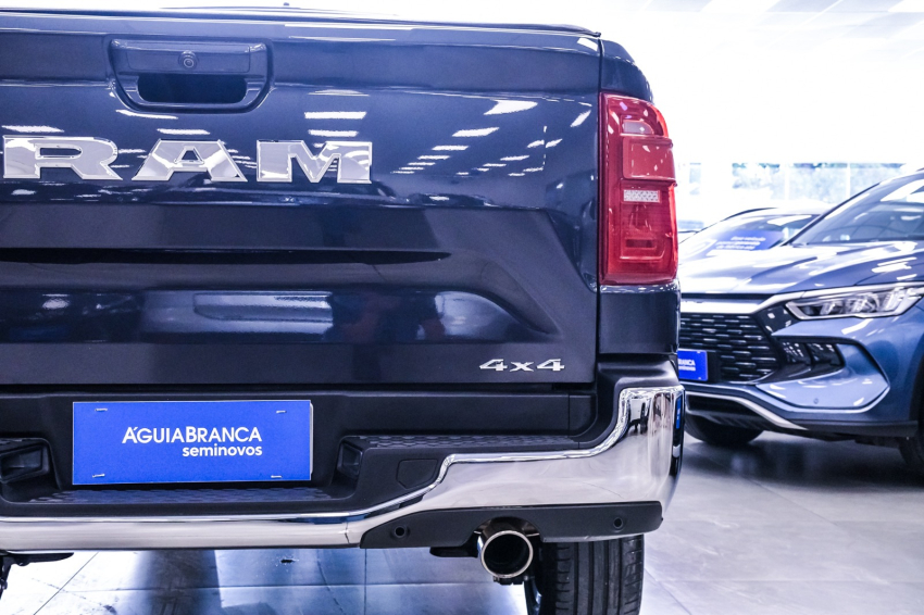 Ram RAMPAGE 2.0 HURRICANE 4 TURBO GASOLINA LARAMIE 4X4 AUTOMÁTICO 9
