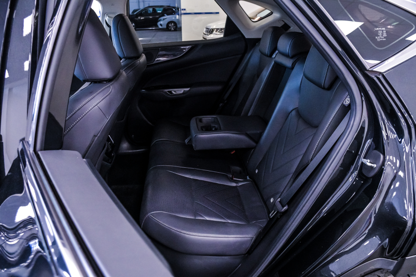 Lexus NX 350h 2.5 16V VVT-I HYBRID LUXURY CVT AWD 21