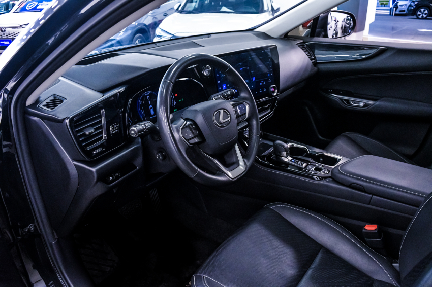 Lexus NX 350h 2.5 16V VVT-I HYBRID LUXURY CVT AWD 12