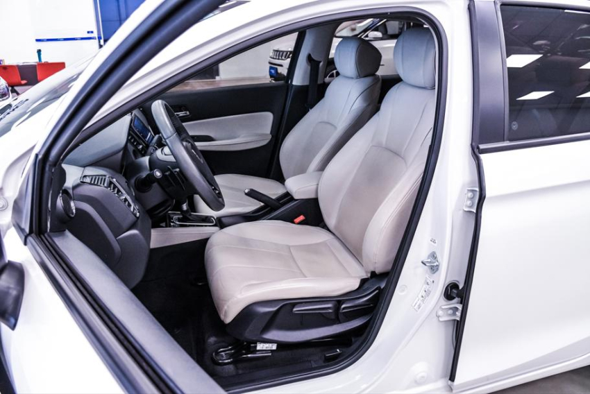 Honda CITY 1.5 i-VTEC FLEX TOURING CVT 20