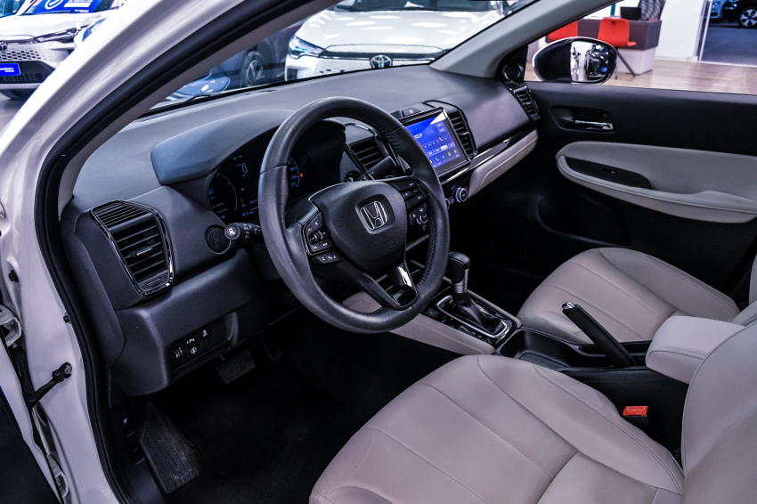 Honda CITY 1.5 i-VTEC FLEX TOURING CVT 13