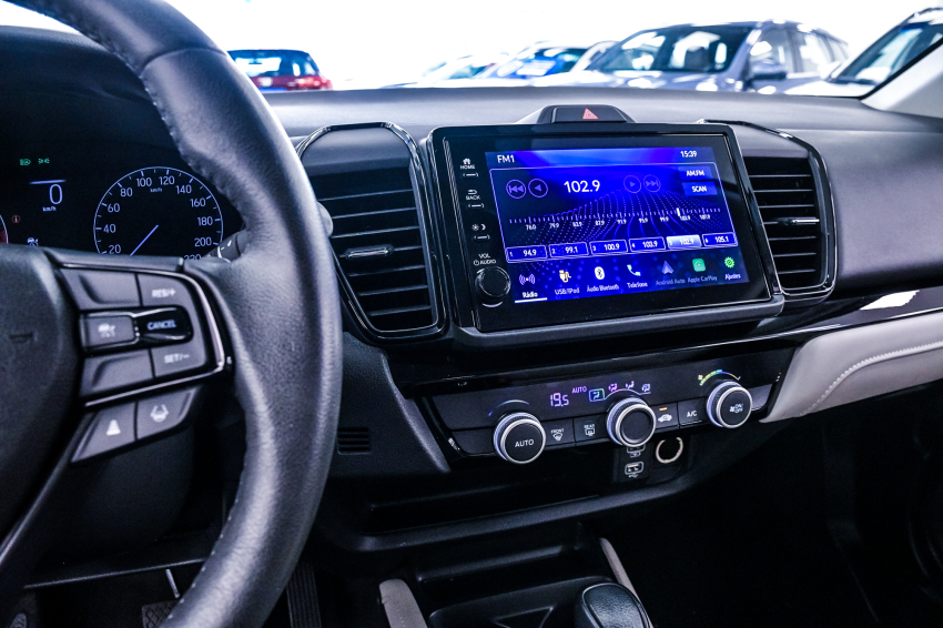 Honda CITY 1.5 i-VTEC FLEX TOURING CVT 17