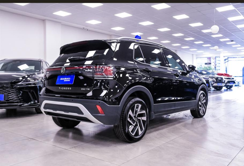 Volkswagen T-CROSS 1.4 250 TSI TOTAL FLEX HIGHLINE AUTOMÁTICO 10