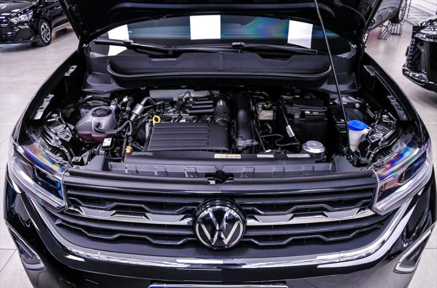 Volkswagen T-CROSS 1.4 250 TSI TOTAL FLEX HIGHLINE AUTOMÁTICO 6