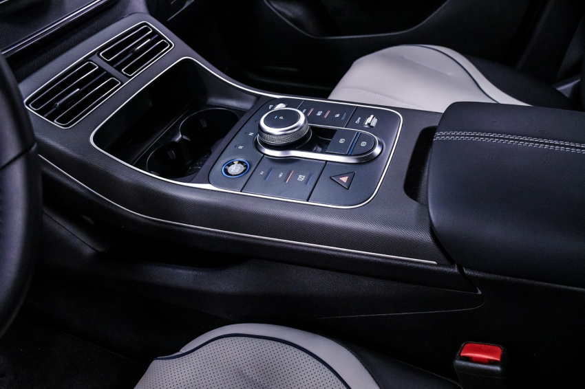 BYD KING 1.5 DM-I PHEV GL AUTOMÁTICO 17