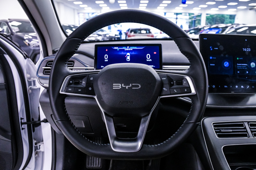 BYD KING 1.5 DM-I PHEV GL AUTOMÁTICO 14