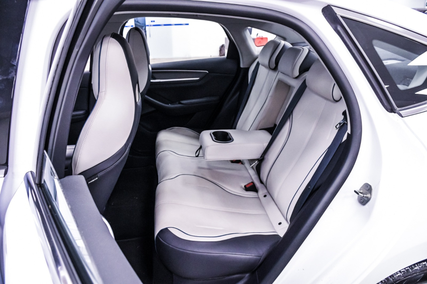 BYD KING 1.5 DM-I PHEV GL AUTOMÁTICO 21
