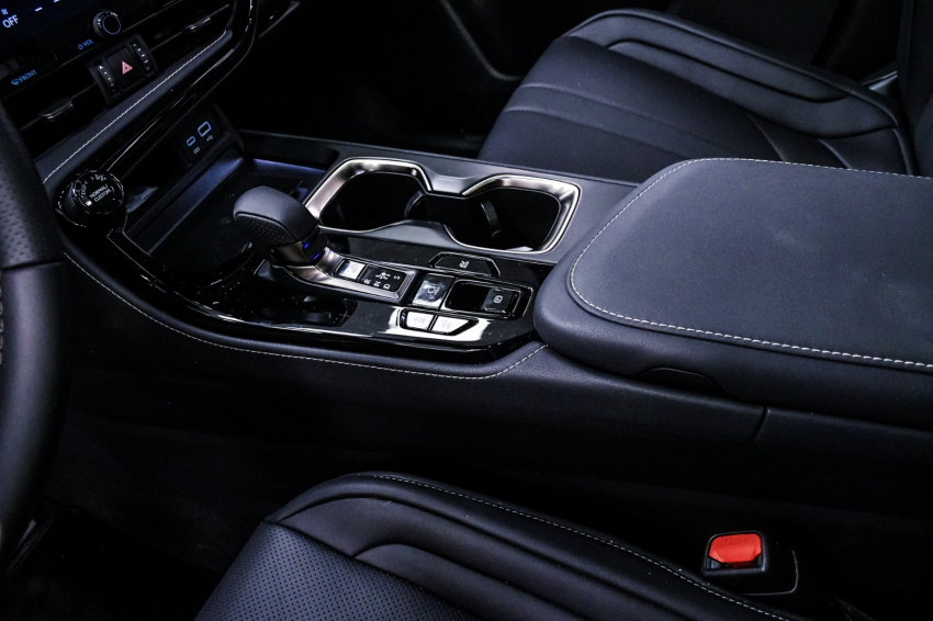 Lexus NX 350h 2.5 16V VVT-I HYBRID F-SPORT CVT AWD 18