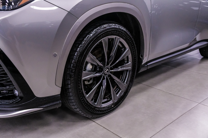 Lexus NX 350h 2.5 16V VVT-I HYBRID F-SPORT CVT AWD 2