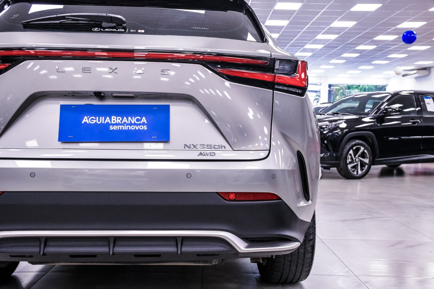 Lexus NX 350h 2.5 16V VVT-I HYBRID F-SPORT CVT AWD 9