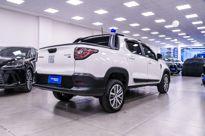 Fiat STRADA 1.3 FIREFLY FLEX VOLCANO CD CVT 10