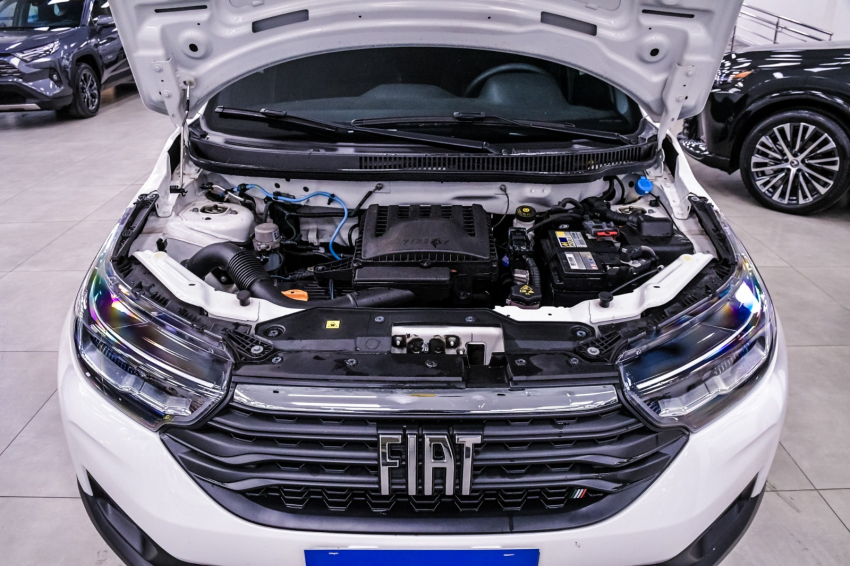 Fiat STRADA 1.3 FIREFLY FLEX VOLCANO CD CVT 6