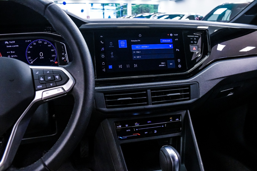 Volkswagen NIVUS 1.0 200 TSI TOTAL FLEX HIGHLINE AUTOMÁTICO 17