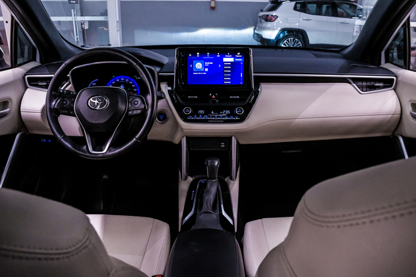 Toyota COROLLA CROSS 1.8 VVT-I HYBRID FLEX XRX CVT 13