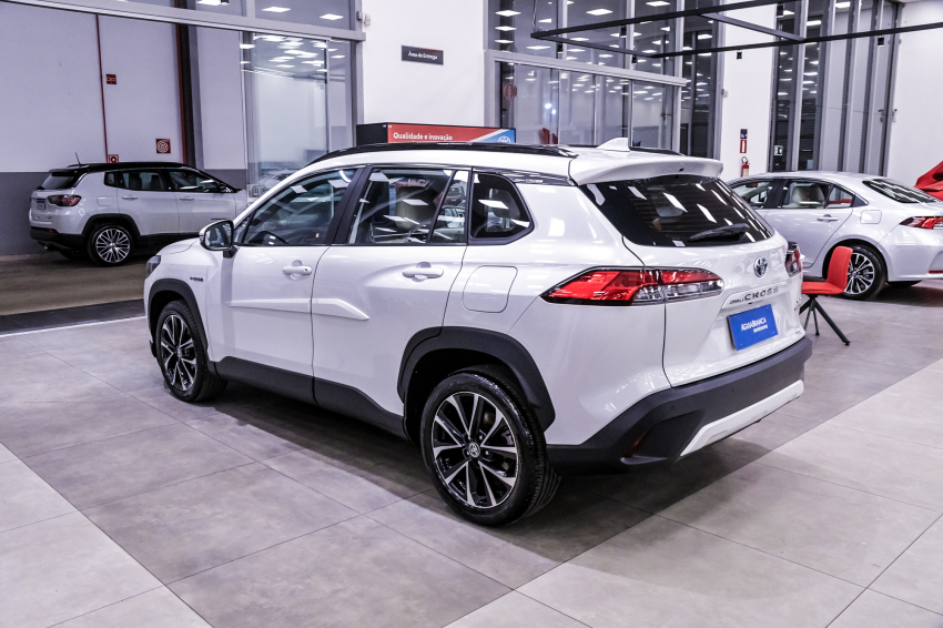 Toyota COROLLA CROSS 1.8 VVT-I HYBRID FLEX XRX CVT 7