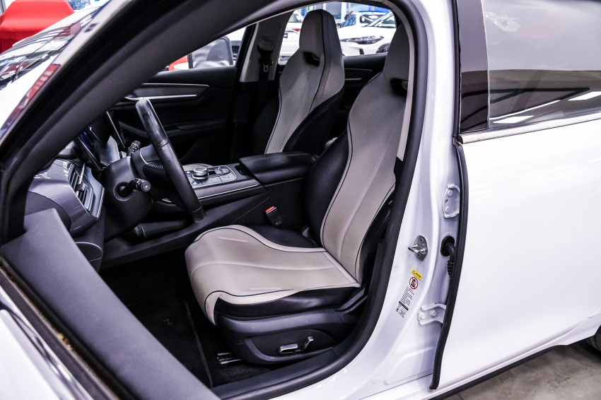 BYD KING 1.5 DM-I PHEV GL AUTOMÁTICO 18