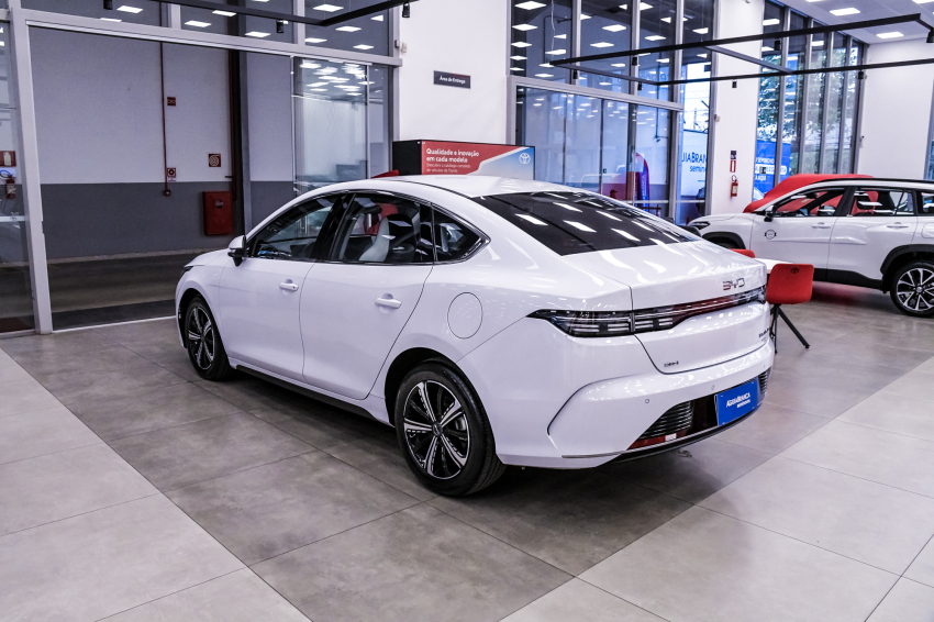 BYD KING 1.5 DM-I PHEV GL AUTOMÁTICO 7