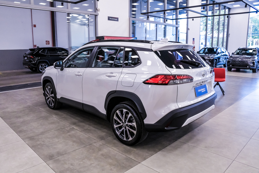 Toyota COROLLA CROSS 2.0 VVT-IE FLEX XRE DIRECT SHIFT 7