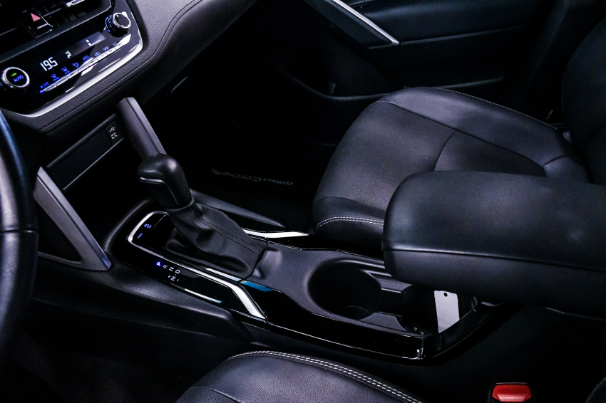 Toyota COROLLA CROSS 2.0 VVT-IE FLEX XRE DIRECT SHIFT 18