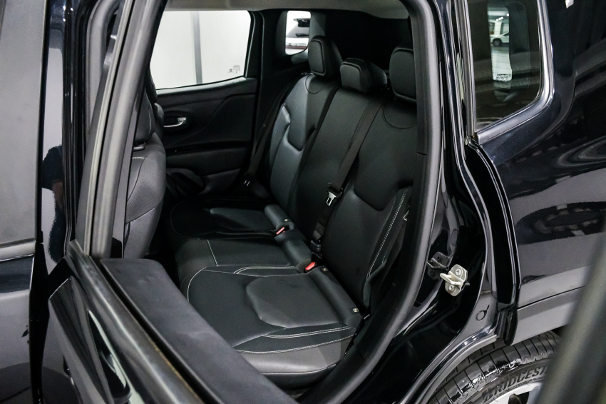 JEEP RENEGADE 1.3 T270 TURBO FLEX LONGITUDE AT6 20