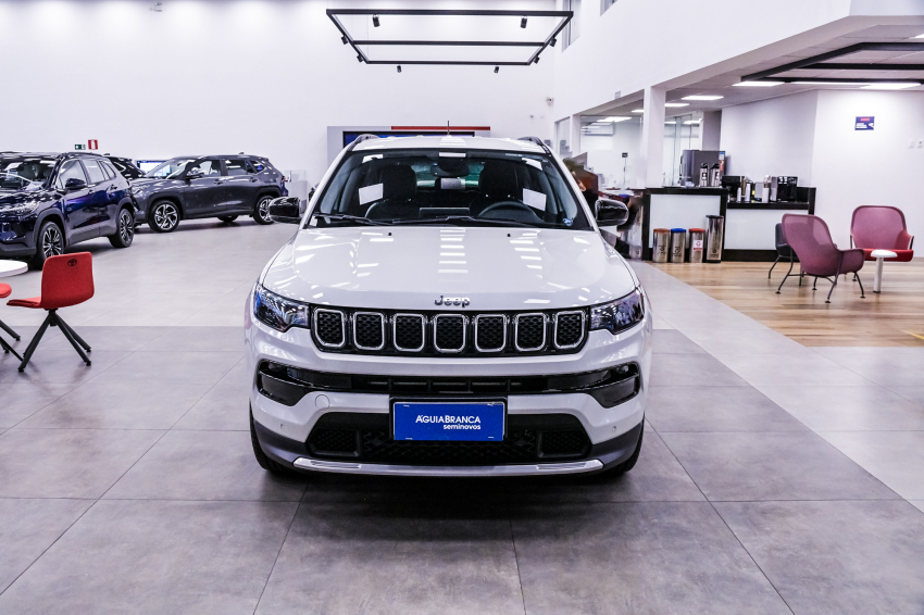 JEEP COMPASS 1.3 T270 TURBO FLEX LONGITUDE AT6 3