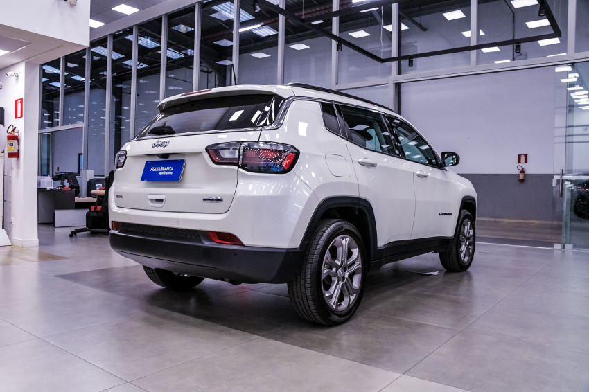 JEEP COMPASS 1.3 T270 TURBO FLEX LONGITUDE AT6 10