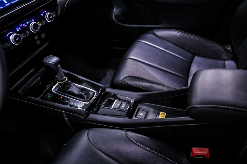 Honda CITY 1.5 i-VTEC FLEX HATCH EXL CVT 17