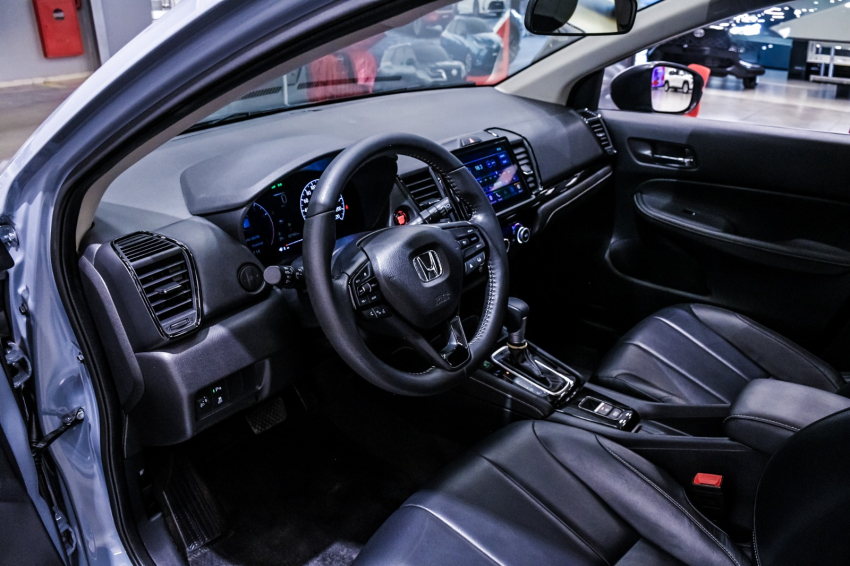 Honda CITY 1.5 i-VTEC FLEX HATCH EXL CVT 14