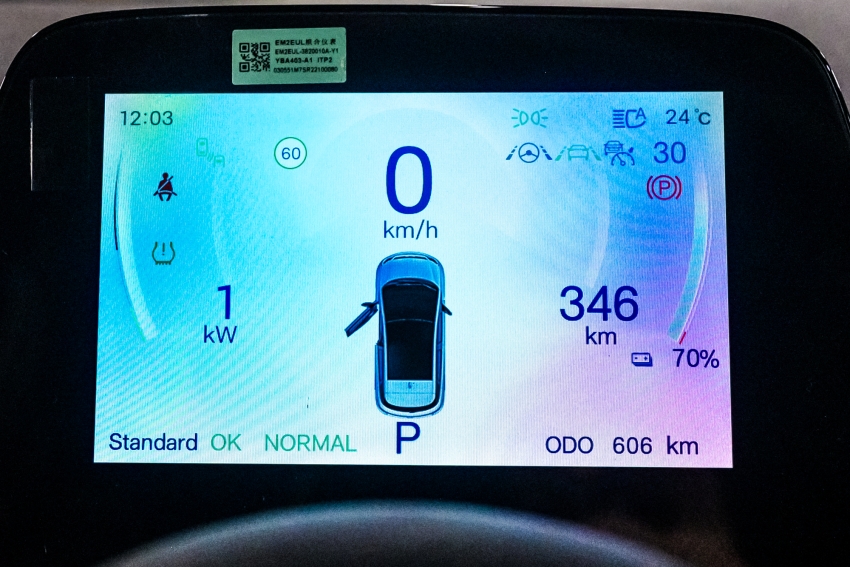 BYD DOLPHIN 60,5 KW ELÉTRICO PLUS 12