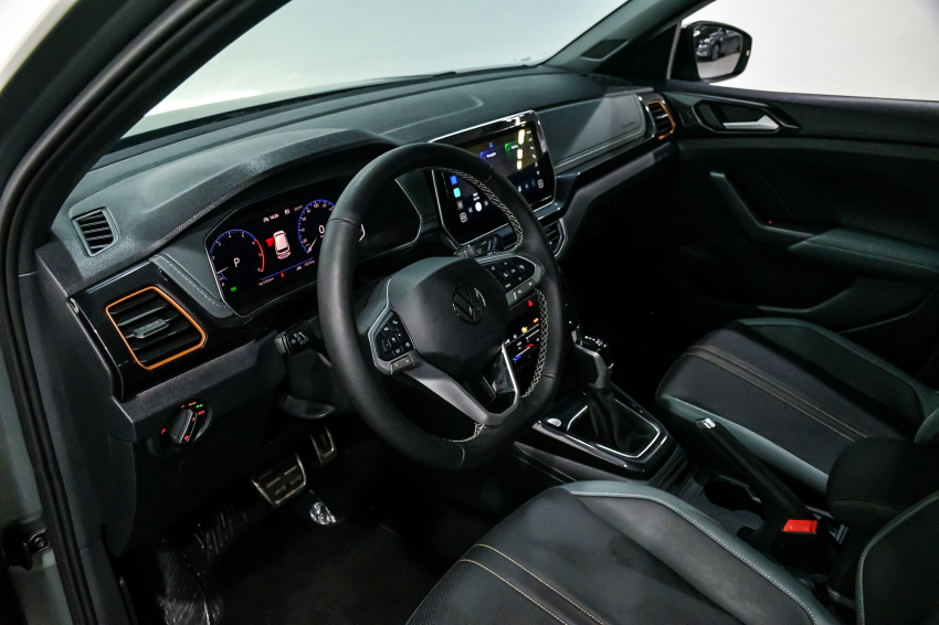 Volkswagen T-CROSS 1.4 250 TSI TOTAL FLEX EXTREME AUTOMÁTICO 14