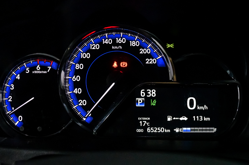 Toyota YARIS 1.5 16V FLEX SEDAN XS MULTIDRIVE 12