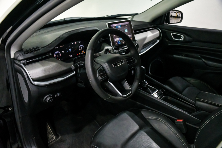 JEEP COMPASS 1.3 T270 TURBO FLEX LONGITUDE AT6 14