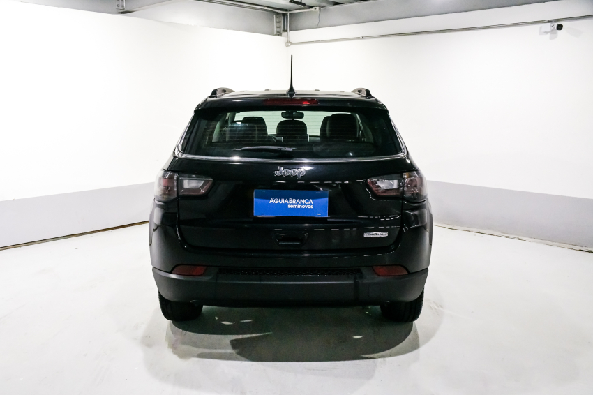 JEEP COMPASS 1.3 T270 TURBO FLEX LONGITUDE AT6 8