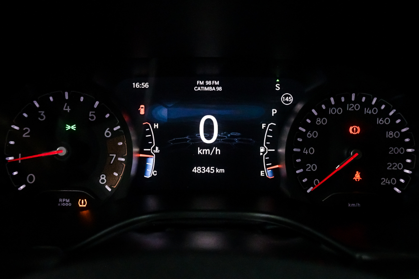JEEP COMPASS 1.3 T270 TURBO FLEX LONGITUDE AT6 12