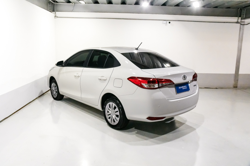 Toyota YARIS 1.5 16V FLEX SEDAN XL MULTIDRIVE 7