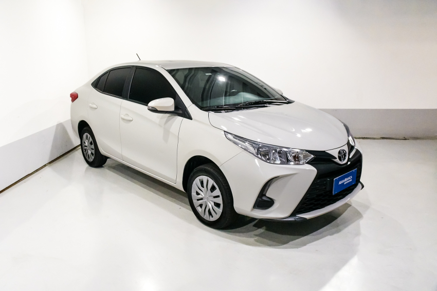 Toyota YARIS 1.5 16V FLEX SEDAN XL MULTIDRIVE 5