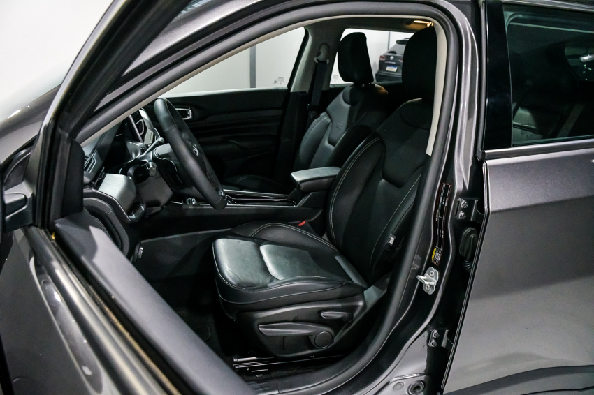 JEEP COMPASS 1.3 T270 TURBO FLEX LONGITUDE AT6 20