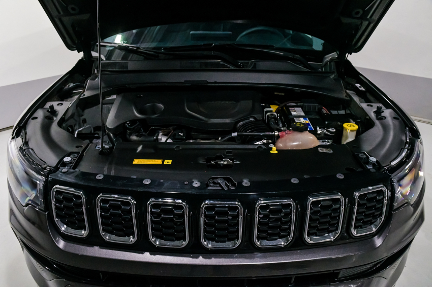 JEEP COMPASS 1.3 T270 TURBO FLEX LONGITUDE AT6 6