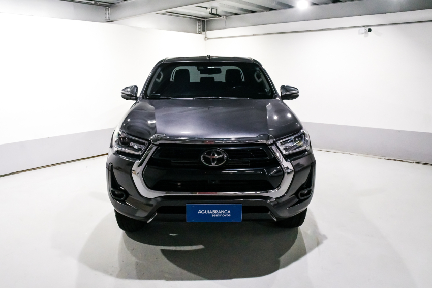 Toyota HILUX 2.8 D-4D TURBO DIESEL CD SRX 4X4 AUTOMÁTICO 3