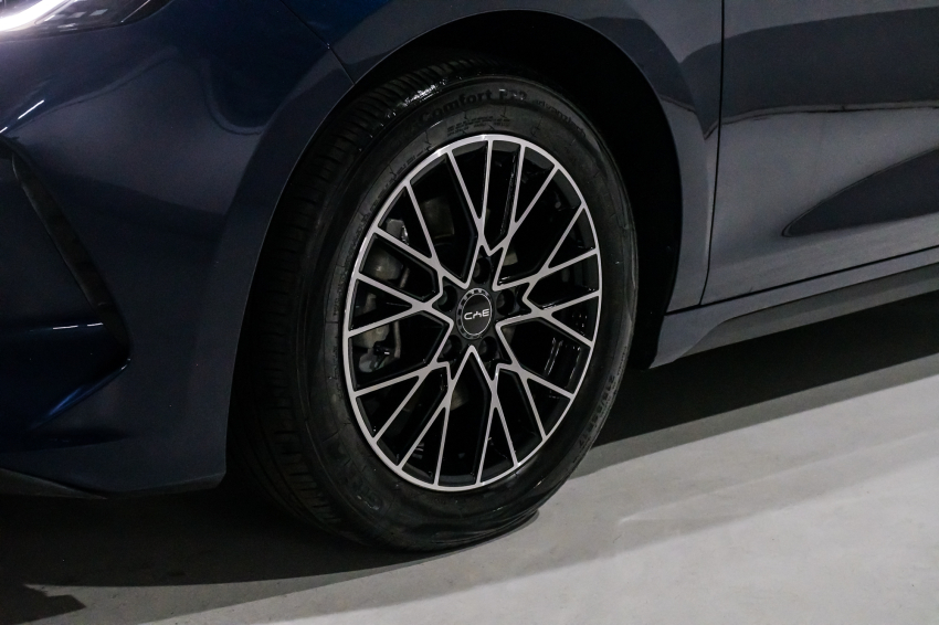 BYD KING 1.5 DM-I PHEV GL AUTOMÁTICO 2