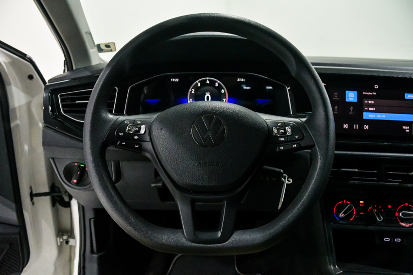 Volkswagen POLO 1.0 170 TSI MANUAL 15