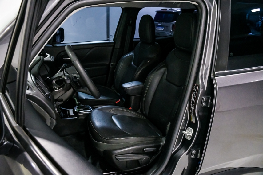 Carro JEEP RENEGADE