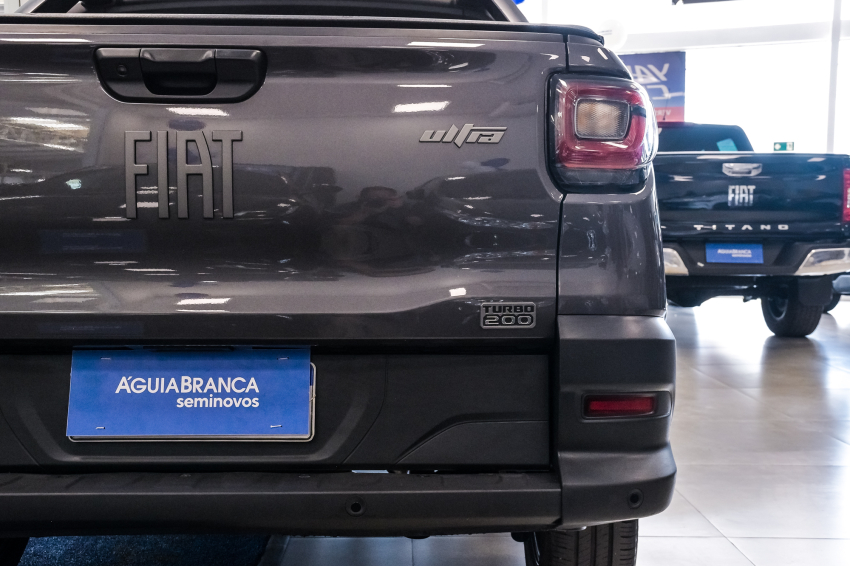 Fiat STRADA 1.0 TURBO 200 FLEX ULTRA CD CVT 9