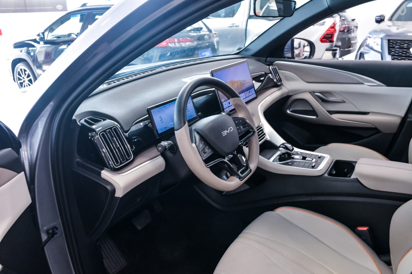 BYD SONG PRO 1.5 DM-I HÍBRIDO GL AUTOMÁTICO 13