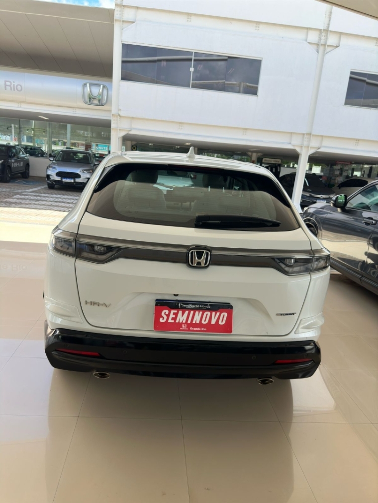 honda new hr-v touring 2022/2023 sem detalhes com  40 mil km.