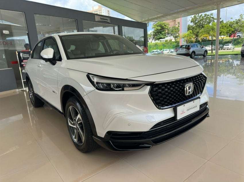 honda new hr-v touring 2022/2023 sem detalhes com  40 mil km.