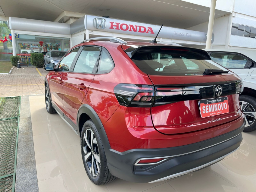 volkswagen / nivus highline 1.0 200 tsi ano e modelo 2023\2024 sem detalhes